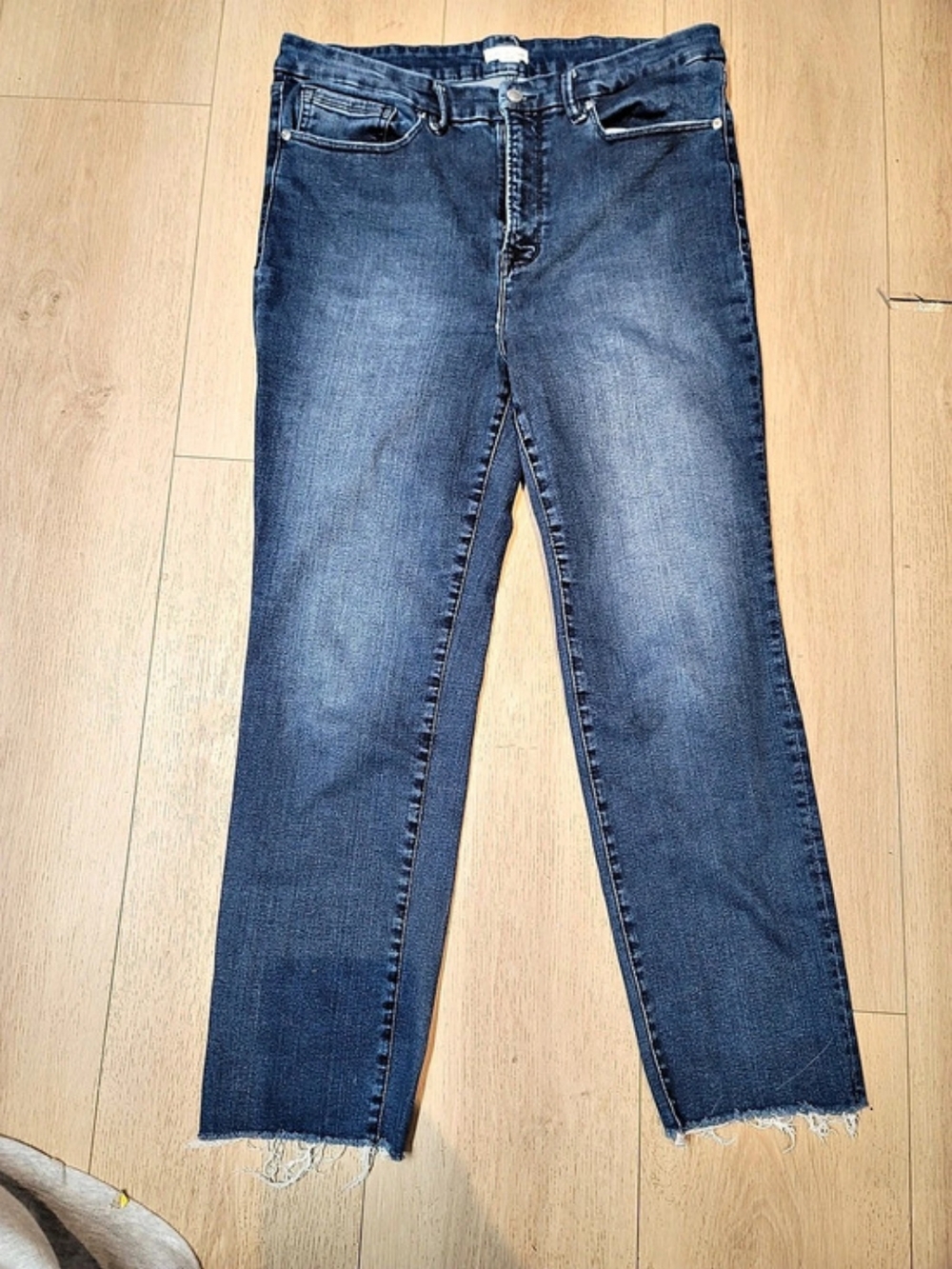 Good American Always Fits Good Legs Straight Leg Jeans Blue Waist 8